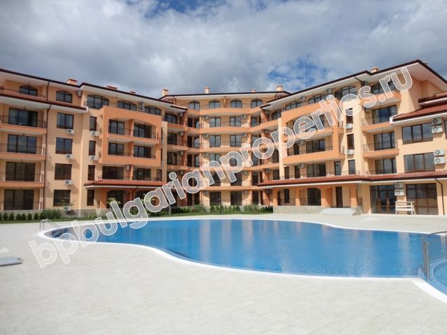 Квартиры для продажи на первой линии у моря в курорте Святой Влас