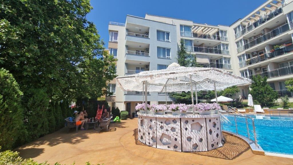 Двухкомнатная квартира с видом на море недалеко от пляжа в Святом Власе