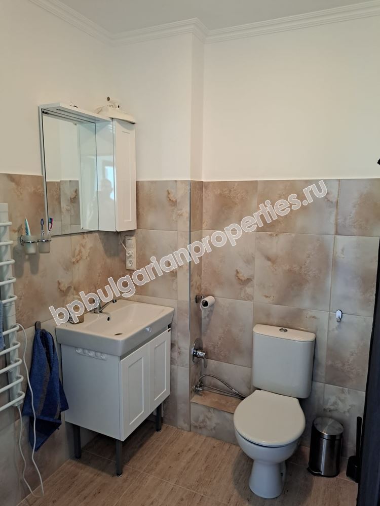 Двуэтажная вилла с видом на море в закрытом комплексе с бассейном Двуэтажная вилла с видом на море в закрытом комплексе с бассейном