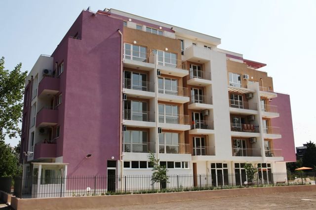 Люкс апартаменты для продажи в морском курорте Солнечный Берег