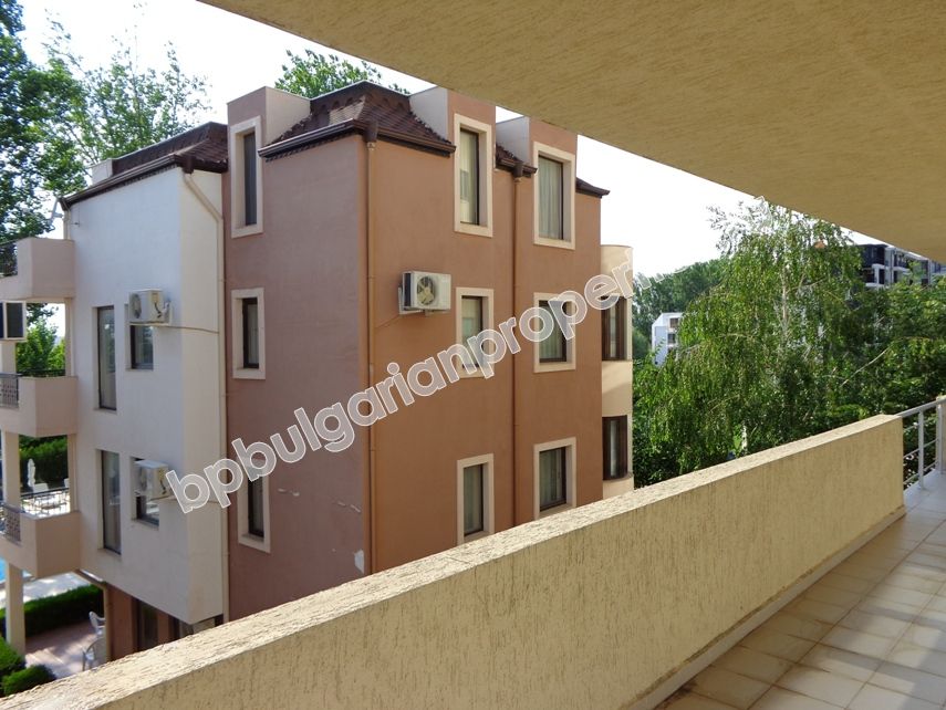 Обставленная квартира на продажу в Солнечном Берегу