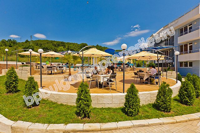 Люксовые дома на заказ в комплексе Sunset Villas, недалеко от к.к. Солнечный берег