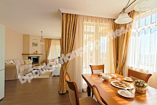 Люксовые дома на заказ в комплексе Sunset Villas, недалеко от к.к. Солнечный берег