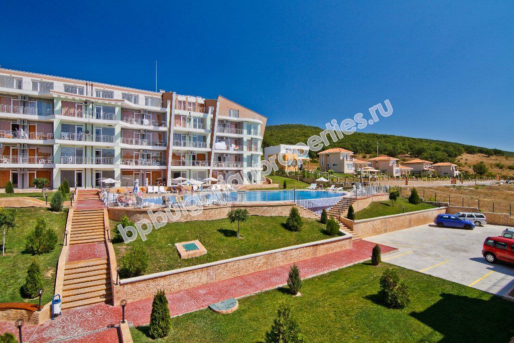 Двухкомнатная квартира на продажу в люксовый комплекс недалеко от к.к. Солнечный Берег