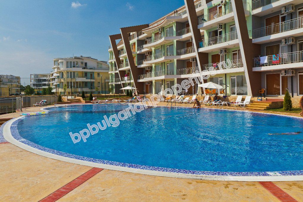 Двухкомнатная квартира на продажу в люксовый комплекс недалеко от к.к. Солнечный Берег