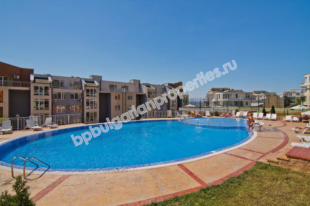 Двухкомнатная квартира на продажу в люксовый комплекс недалеко от к.к. Солнечный Берег