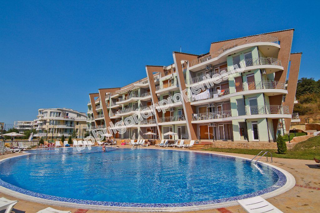 Двухкомнатная квартира на продажу в люксовый комплекс недалеко от к.к. Солнечный Берег