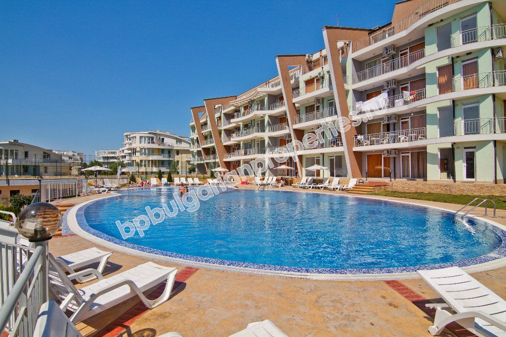 Двухкомнатная квартира на продажу в люксовый комплекс недалеко от к.к. Солнечный Берег