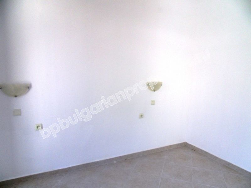 Двухкомнатная квартира на продажу в люксовый комплекс недалеко от к.к. Солнечный Берег