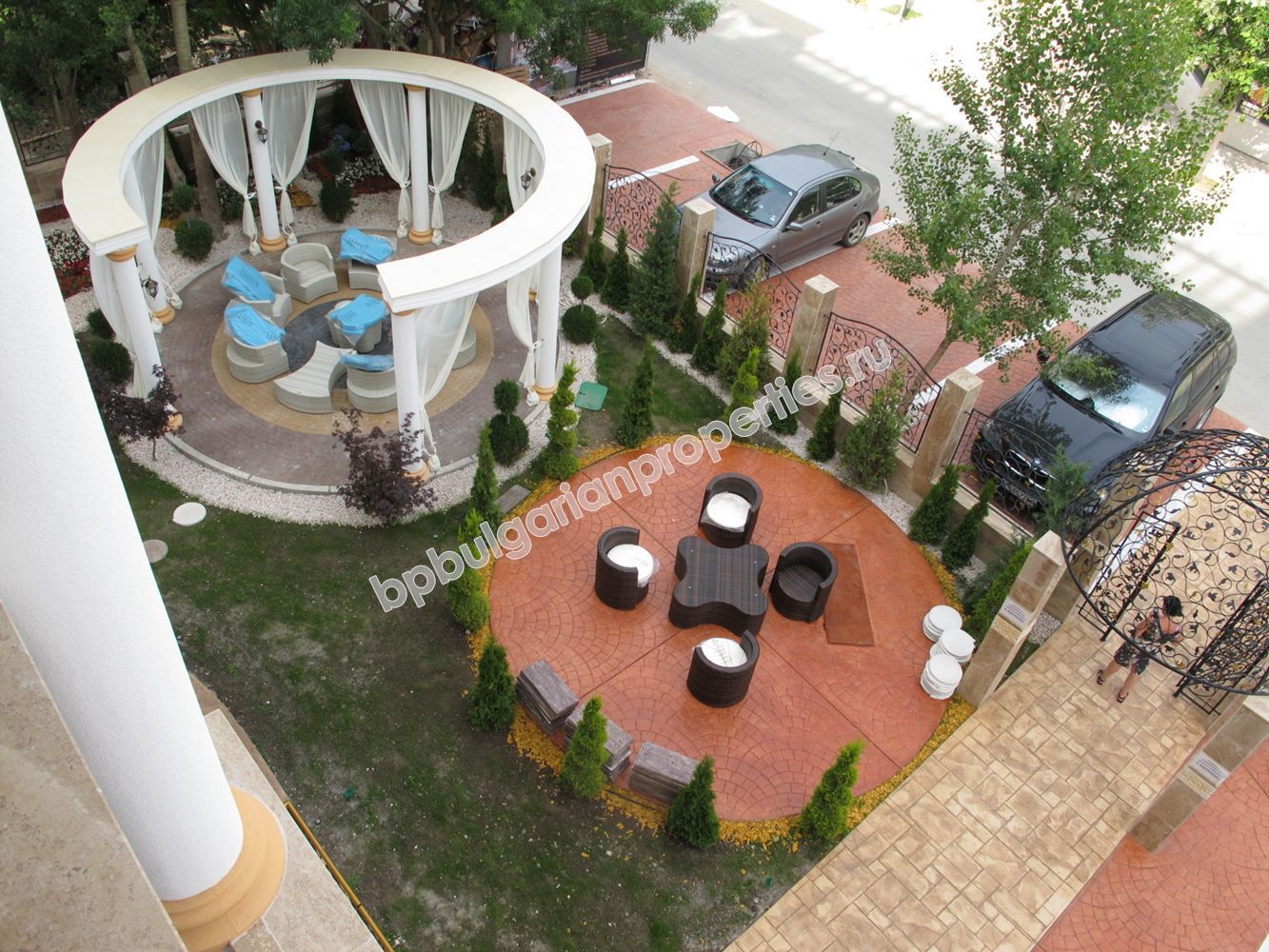 Люксовые квартиры на продажу в курорте Солнечный Берег