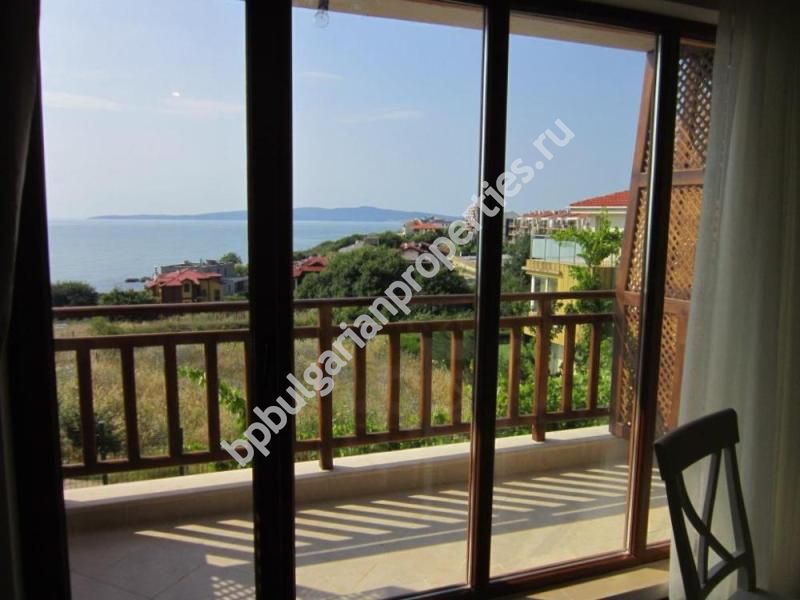 Люкс апартаменты с видом на море на продажу в Созополе