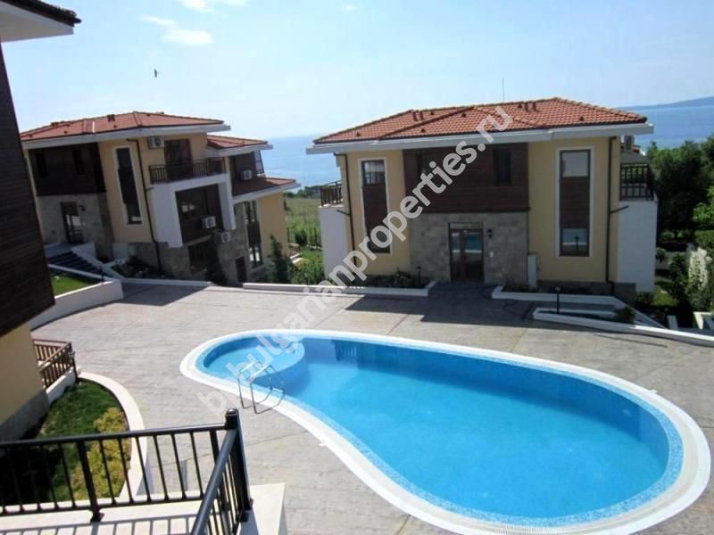 Люкс апартаменты с видом на море на продажу в Созополе