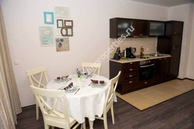 Люкс апартаменты с видом на море на продажу в Созополе