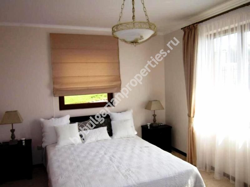 Люкс апартаменты с видом на море на продажу в Созополе