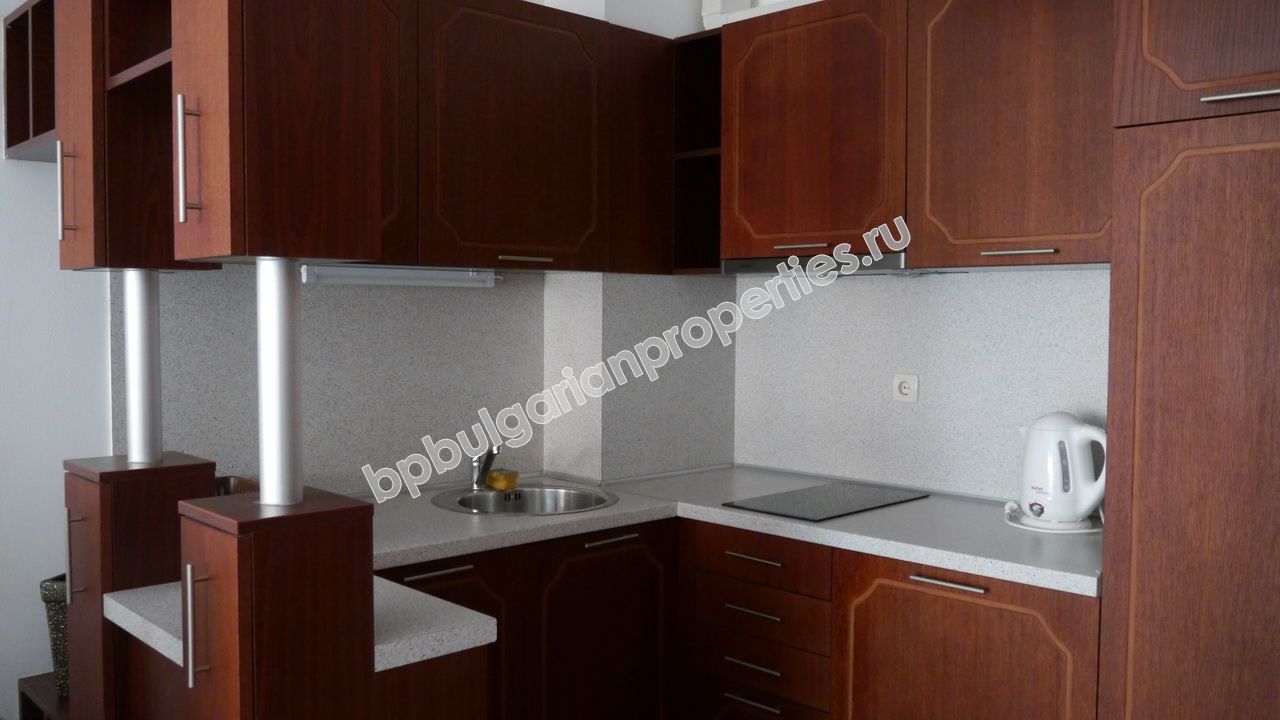 Односпальная роскошно меблированная квартира в Несебре