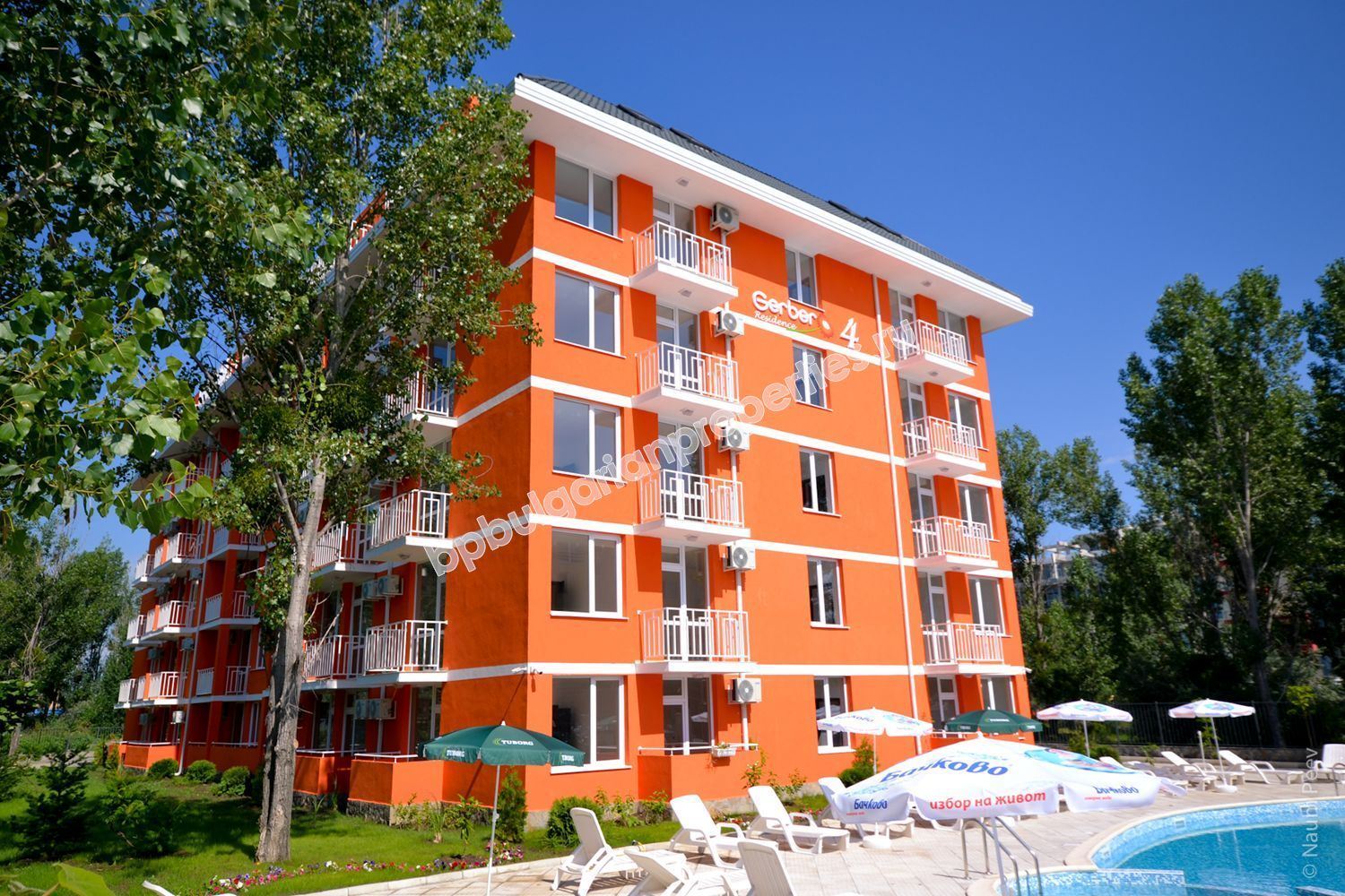 Апартаменты для продажи в курорте Солнечный берег