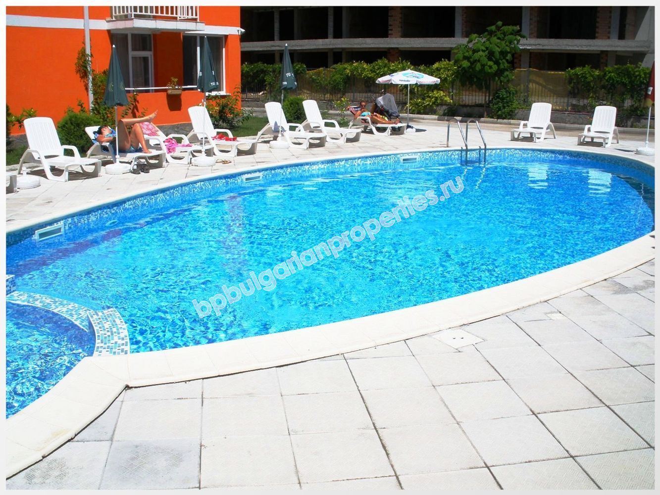 Апартаменты для продажи в курорте Солнечный берег