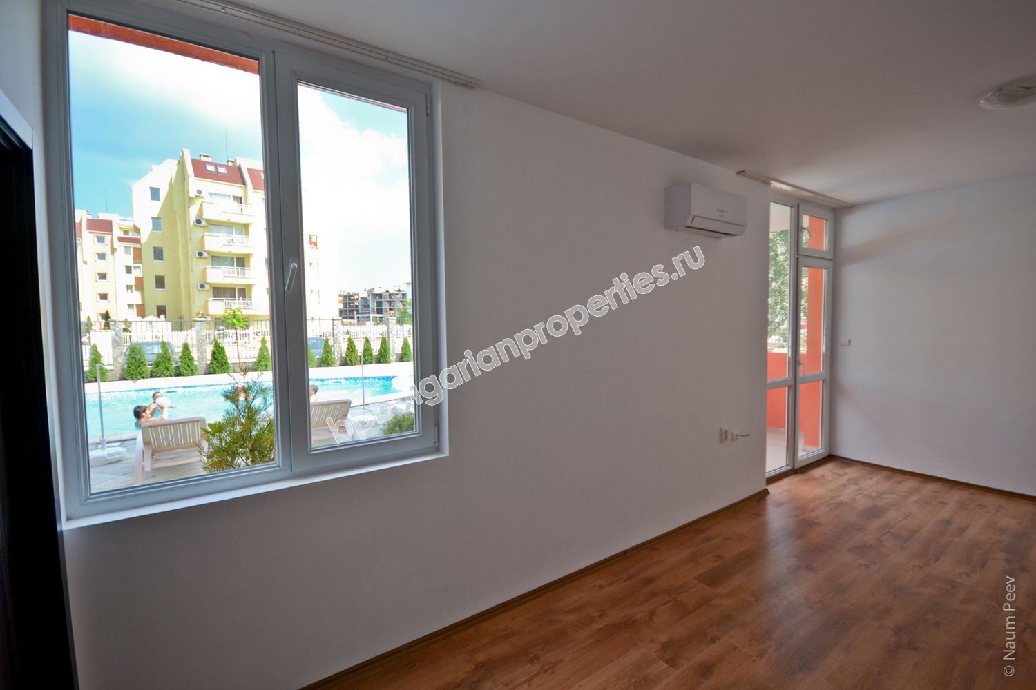 Апартаменты для продажи в курорте Солнечный берег