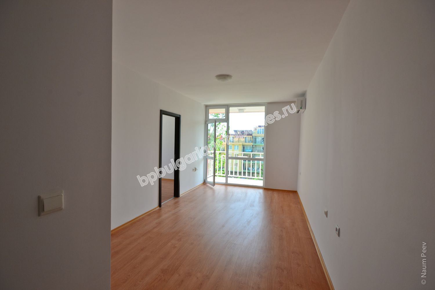 Апартаменты для продажи в курорте Солнечный берег