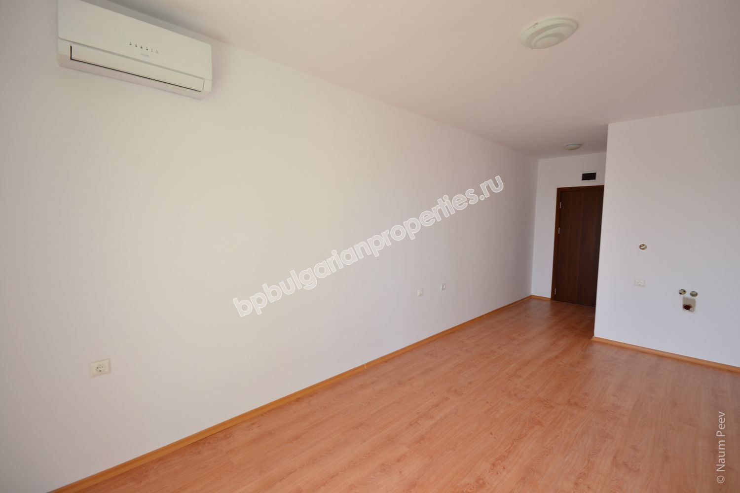 Апартаменты для продажи в курорте Солнечный берег