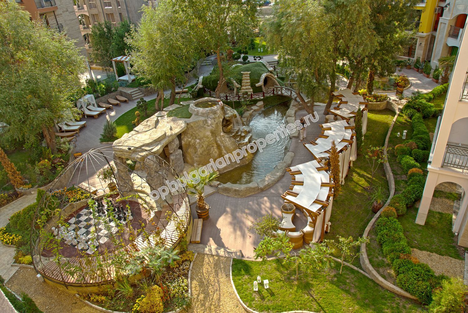 Люксовые апартаменты на продажу в к.к. Солнечный Берег