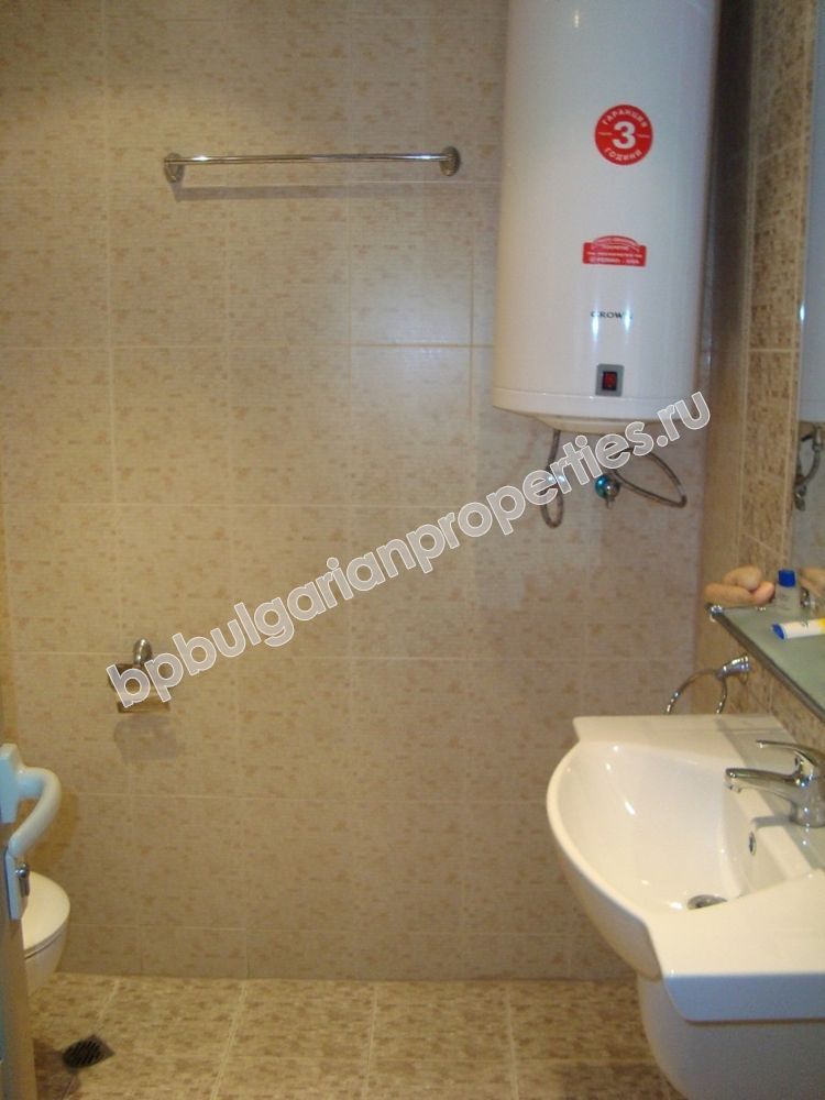 Полностью меблированная двухкомнатная квартира на Солнечном Берегу