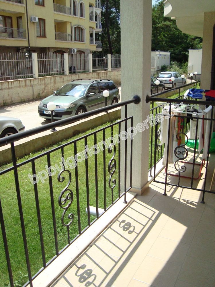 Полностью меблированная двухкомнатная квартира на Солнечном Берегу