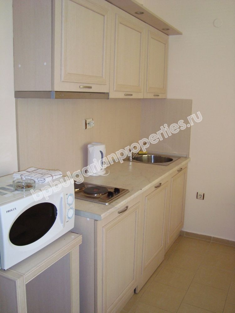 Полностью меблированная двухкомнатная квартира на Солнечном Берегу