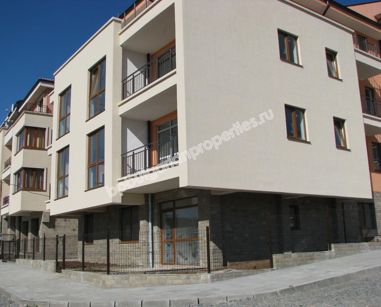 Апартаменты для продажи в новом жилом здании в городе Созополь