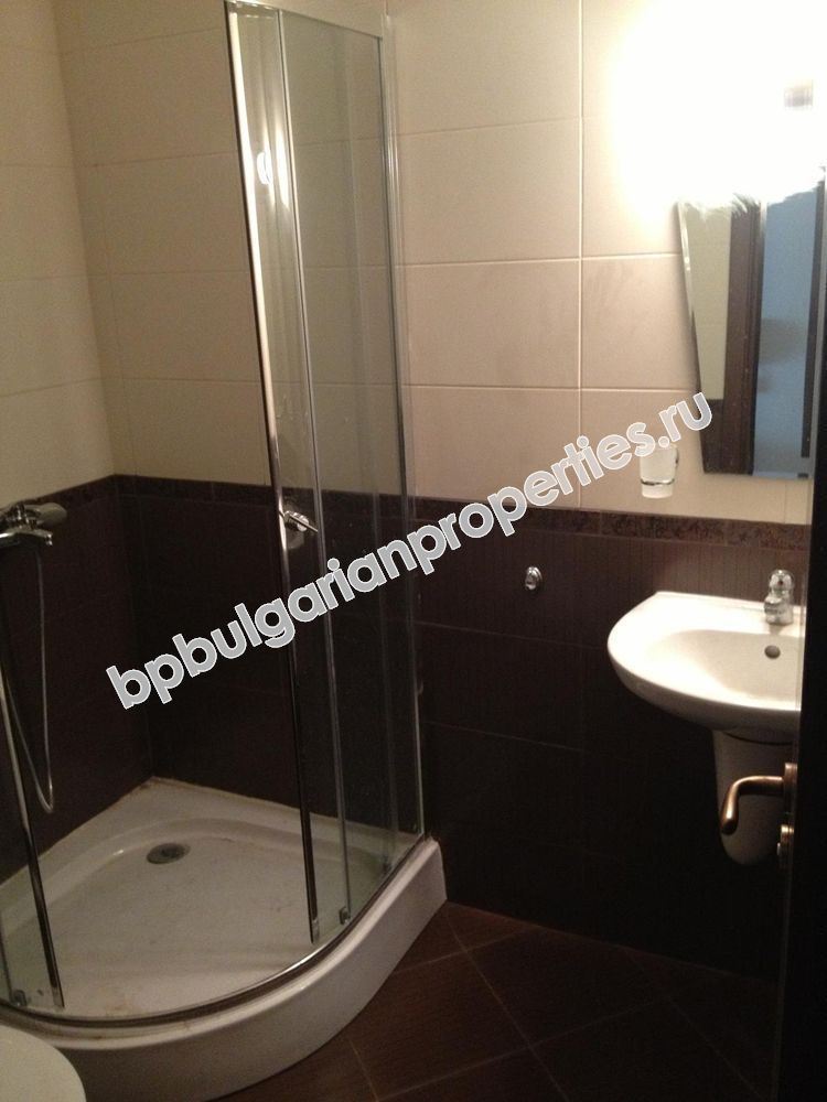 Меблированная двухкомнатная квартира близко от моря в  Равда