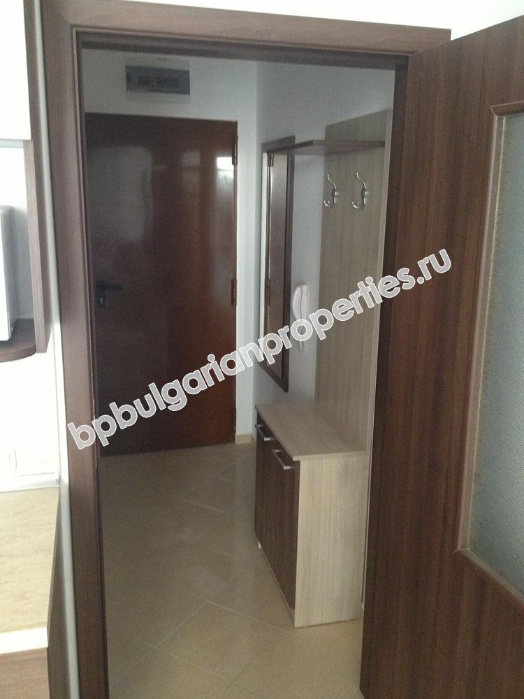 Меблированная двухкомнатная квартира близко от моря в  Равда