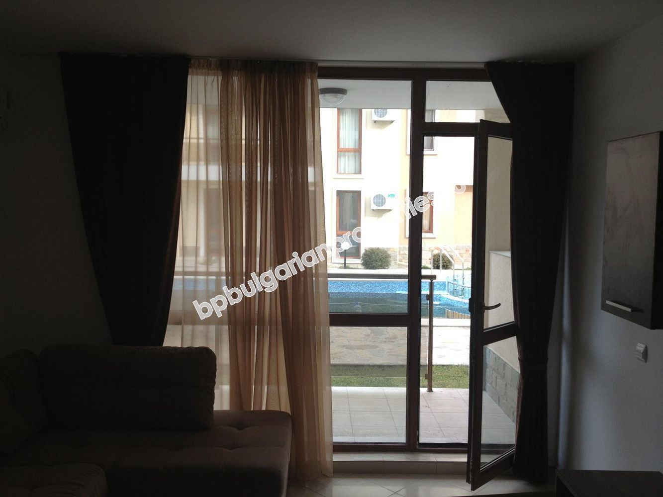 Меблированная двухкомнатная квартира близко от моря в  Равда