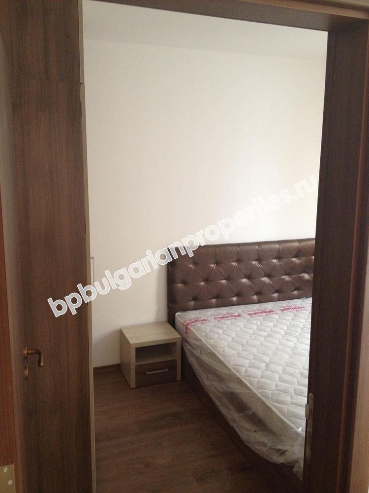 Меблированная двухкомнатная квартира близко от моря в  Равда