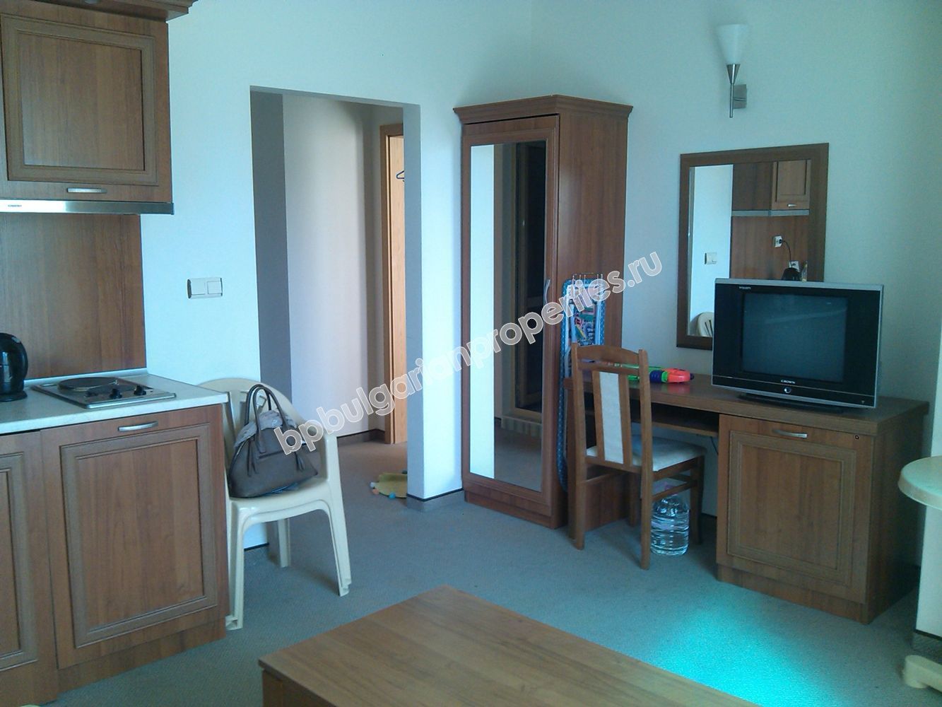 Полностью меблированная двухкомнатная квартира на Солнечном Берегу