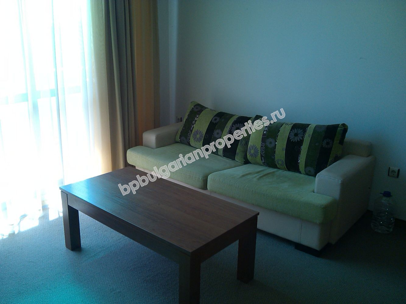 Полностью меблированная двухкомнатная квартира на Солнечном Берегу