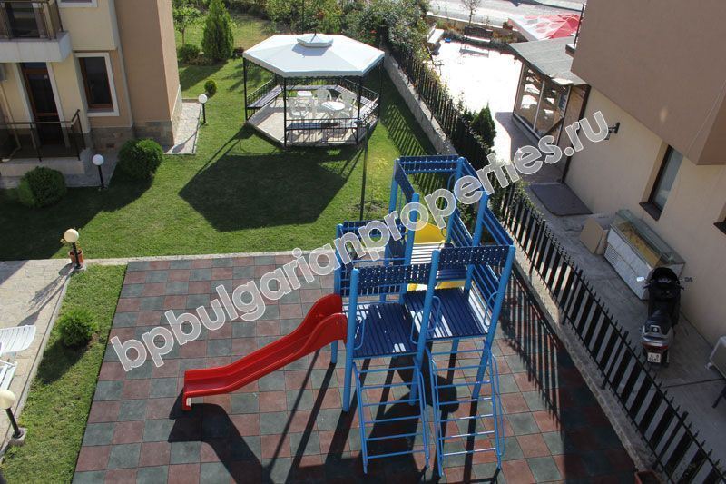 Люксовая односпальная квартира на продажу в курорте Равда