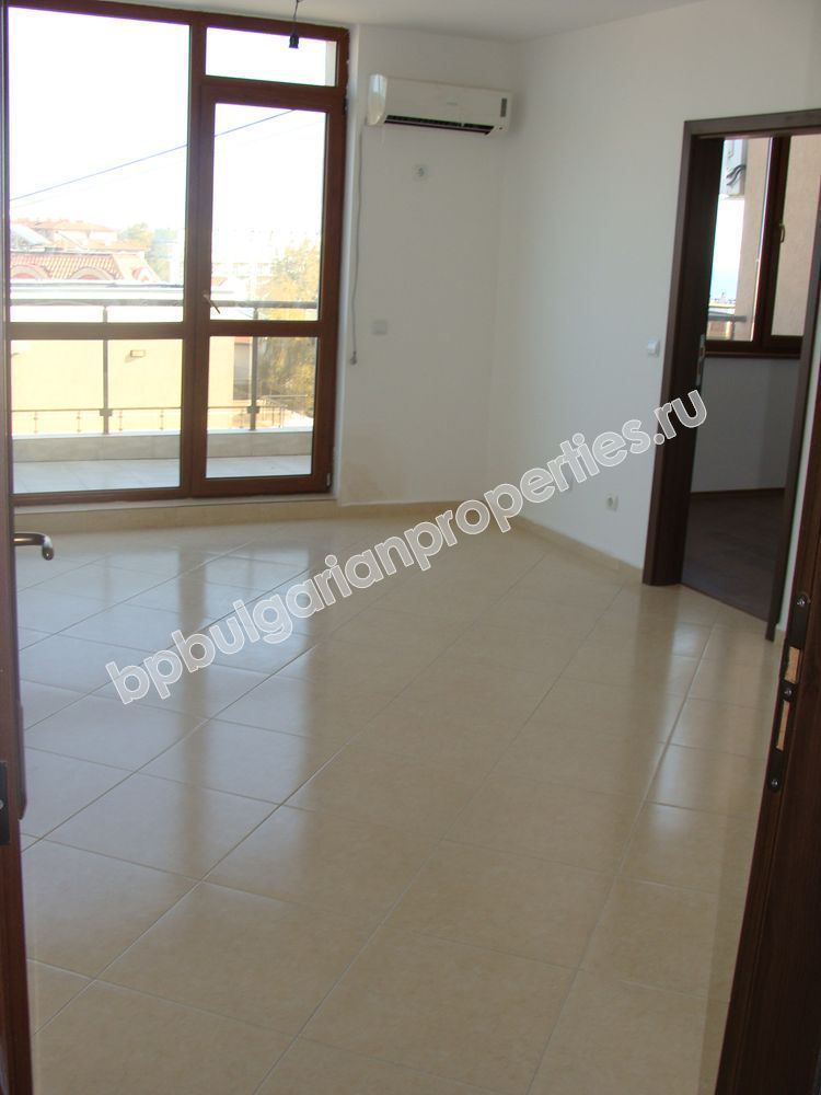 Люксовая односпальная квартира на продажу в курорте Равда