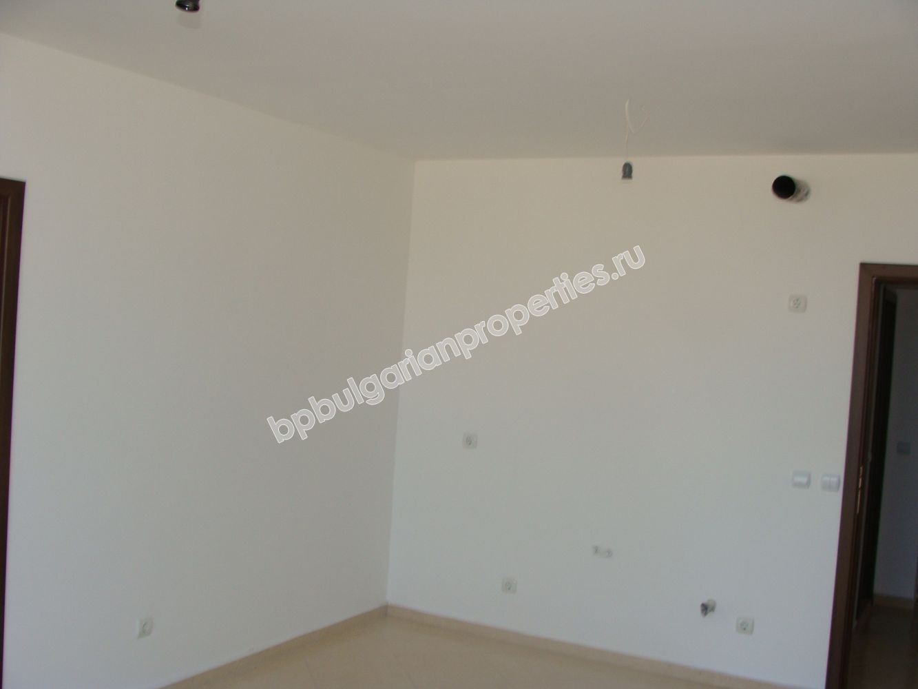 Люксовая односпальная квартира на продажу в курорте Равда