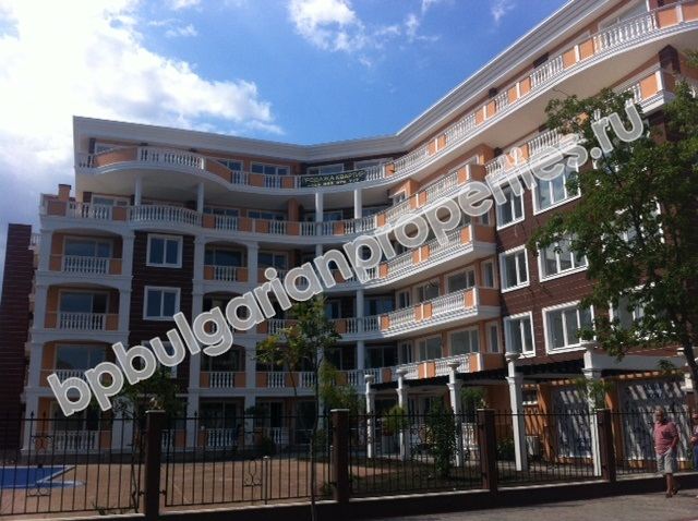 Однокомнатные и двухкомнатные апартаменты на продажу в к.к. Солнечный Берег