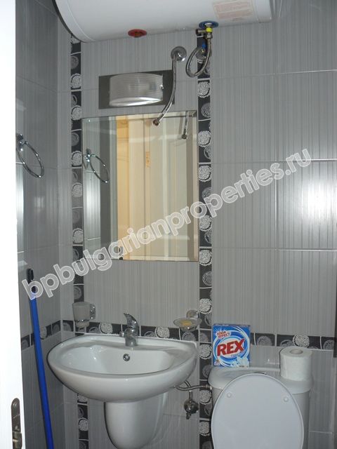 Большая светлая студия на первой линии в Солнечном Береге.