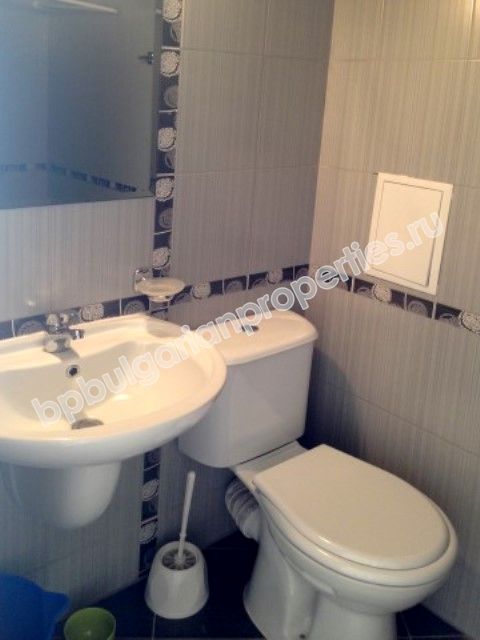 Большая светлая студия на первой линии в Солнечном Береге.