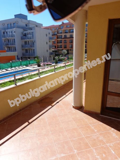 Апартамент с одной спальней в комплексе закрытого типа на Солнечном Берегу