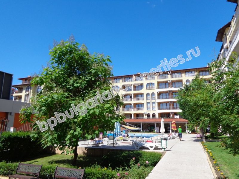 Апартамент с одной спальней в комплексе закрытого типа на Солнечном Берегу