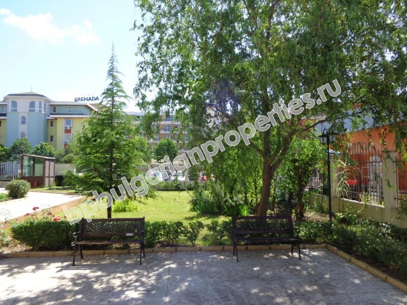 Апартамент с одной спальней в комплексе закрытого типа на Солнечном Берегу