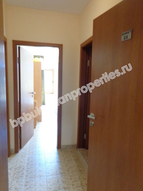 Апартамент с одной спальней в комплексе закрытого типа на Солнечном Берегу