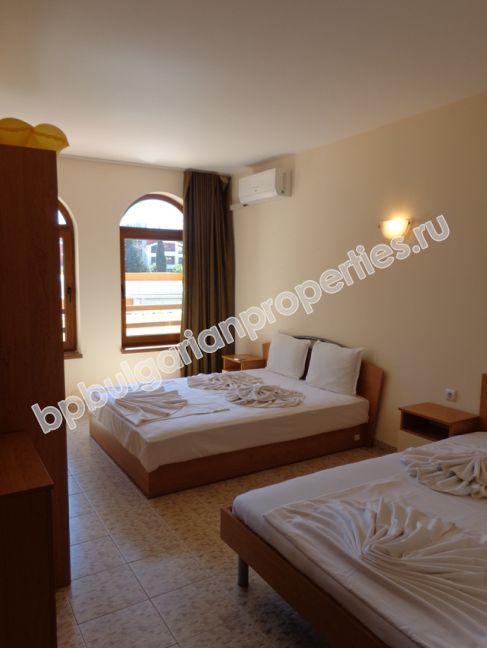 Апартамент с одной спальней в комплексе закрытого типа на Солнечном Берегу