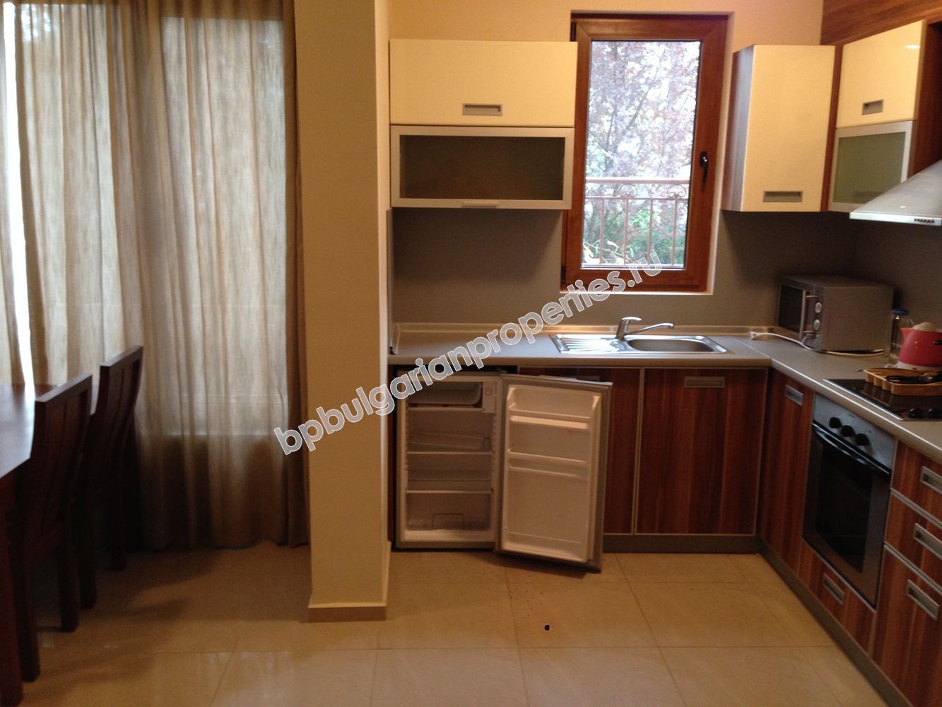 Шикарная двухспальная квартира на продажу в курорте Солнечный Берег