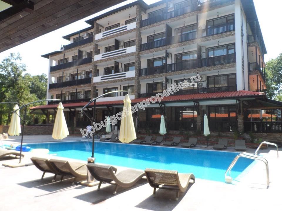 Однокомнатные, двухкомнатные и трехкомнатные апартаменты в комплексе в г. Приморско Однокомнатные, двухкомнатные и трехкомнатные апартаменты в комплексе в г. Приморско