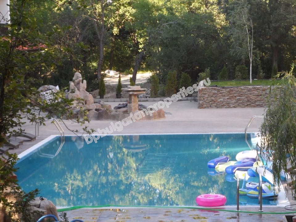 Однокомнатные, двухкомнатные и трехкомнатные апартаменты в комплексе в г. Приморско Однокомнатные, двухкомнатные и трехкомнатные апартаменты в комплексе в г. Приморско