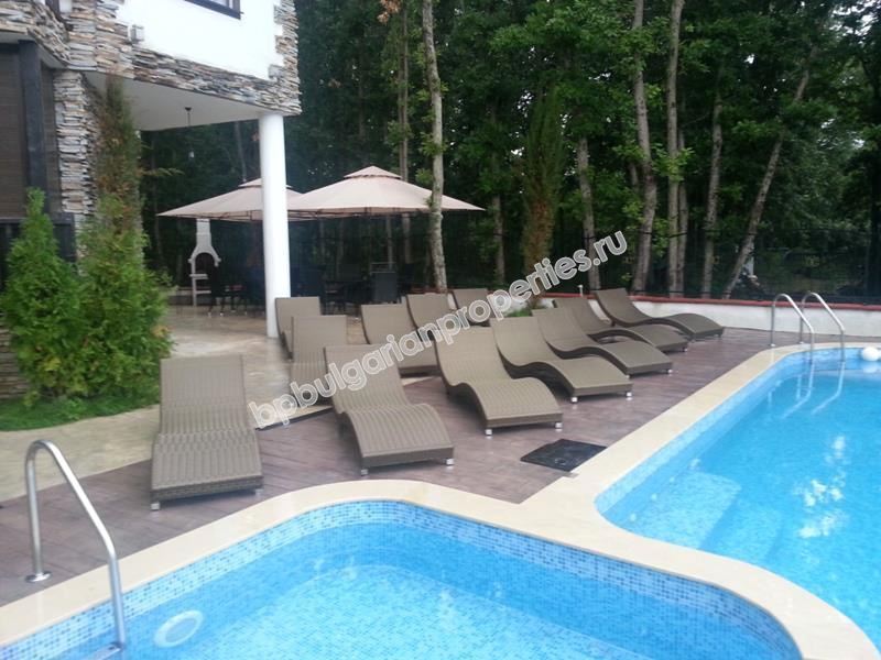 Однокомнатные, двухкомнатные и трехкомнатные апартаменты в комплексе в г. Приморско Однокомнатные, двухкомнатные и трехкомнатные апартаменты в комплексе в г. Приморско